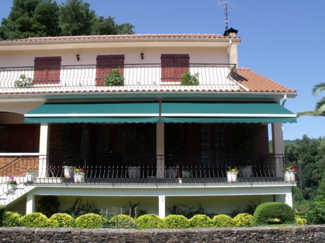 Toldos de braços extensíveis