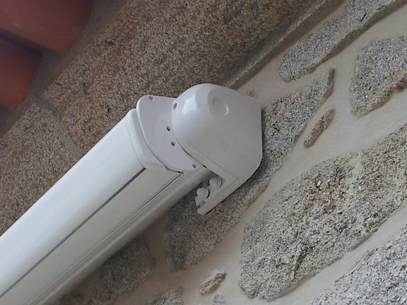 Toldos de braços extensíveis (Cofre)